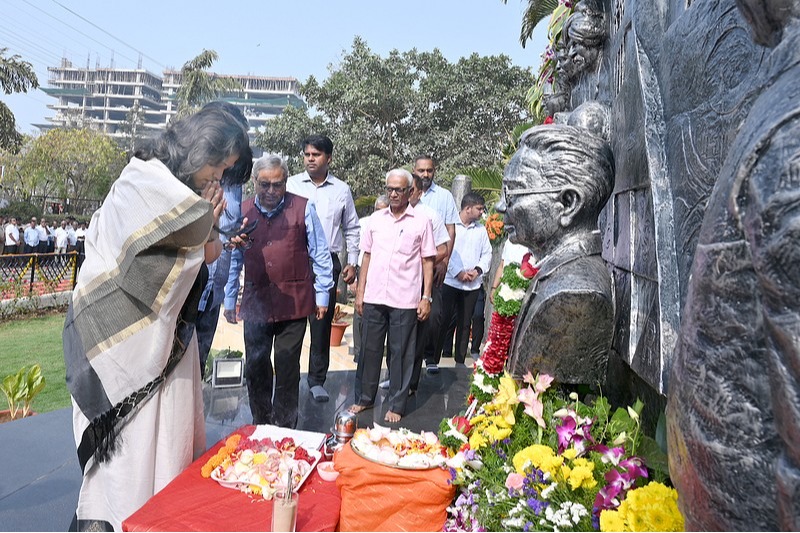 आदरणीय कै. प्रा. डॉ. ए. डी. शिंदे सर पुण्यतिथी